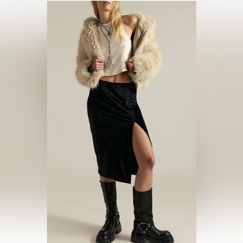 Free People Dolan Velour Column Midi Slit Black Skirt NWT Size M